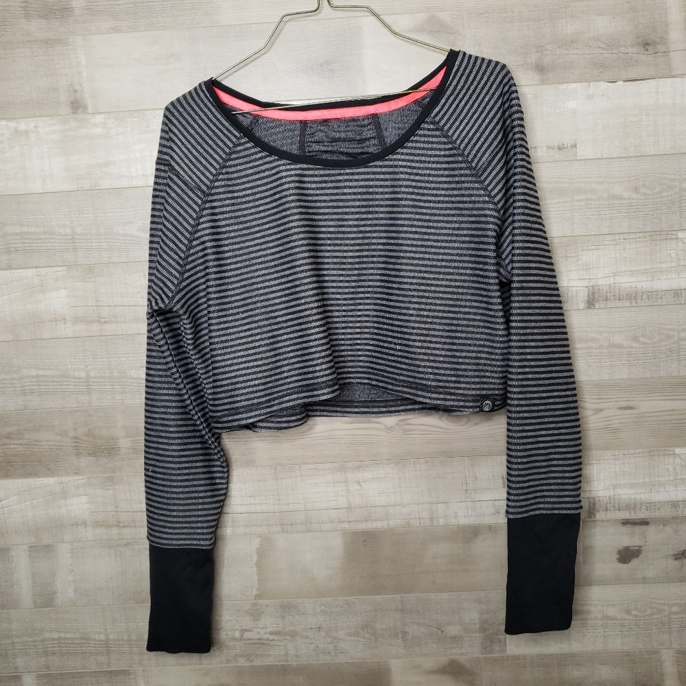 💥Mpg cropped long sleeve